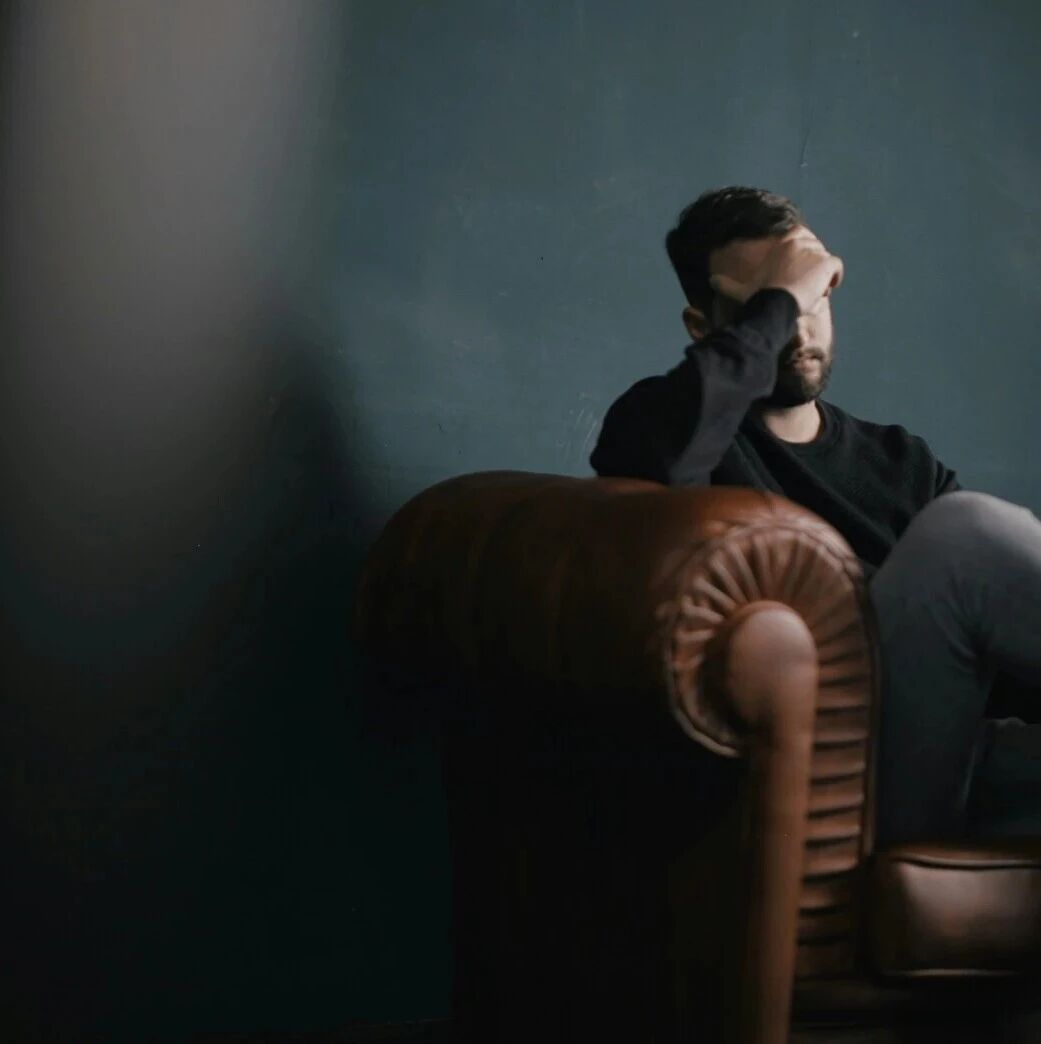 Men's mental health issues are often stigmatized—here are 5 ways to improve men's mental well-being.