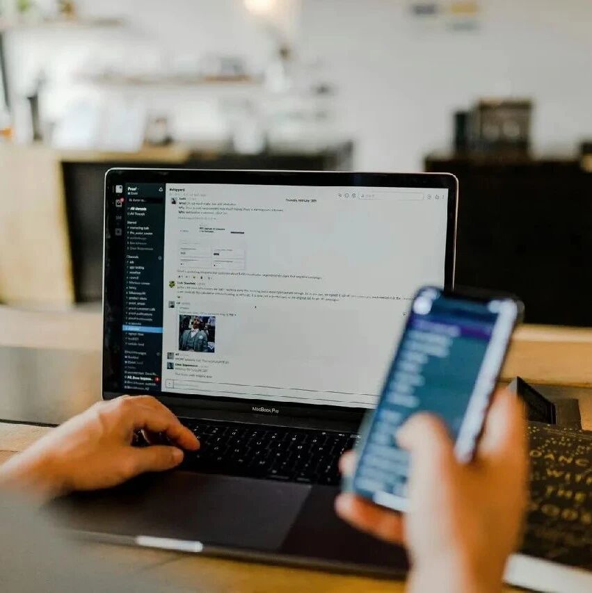 There is an "economic optimism gap" between employees and executives, and narrowing this gap is crucial for business growth.
