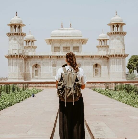 Digital technologies like social media and artificial intelligence are driving the democratization of global tourism.
