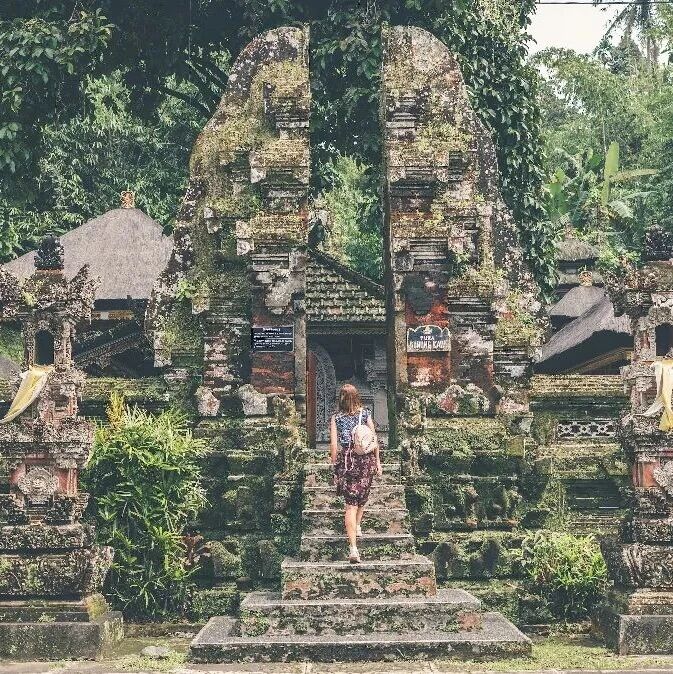 Four Possible Scenarios for the Future of Tourism in a Changing World