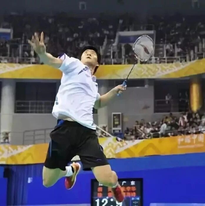 The most comprehensive and powerful analysis of badminton tactics—finally, you’ll know exactly how to play singles!