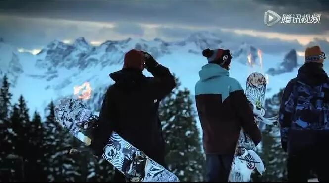 Must-See for Snowboarders | When Your Snowboard Catches Fire—This Is How a Spendthrift Skis