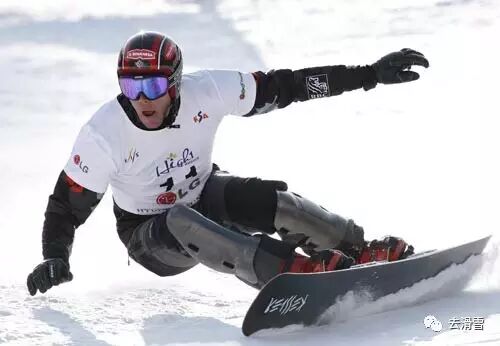 The essential step for aspiring advanced skiers: Master the art of turning!