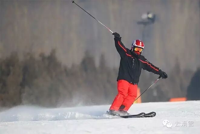 [Event Registration] Join the first-ever ski session at Mount Jindou this weekend—plus, free lessons are waiting for you!