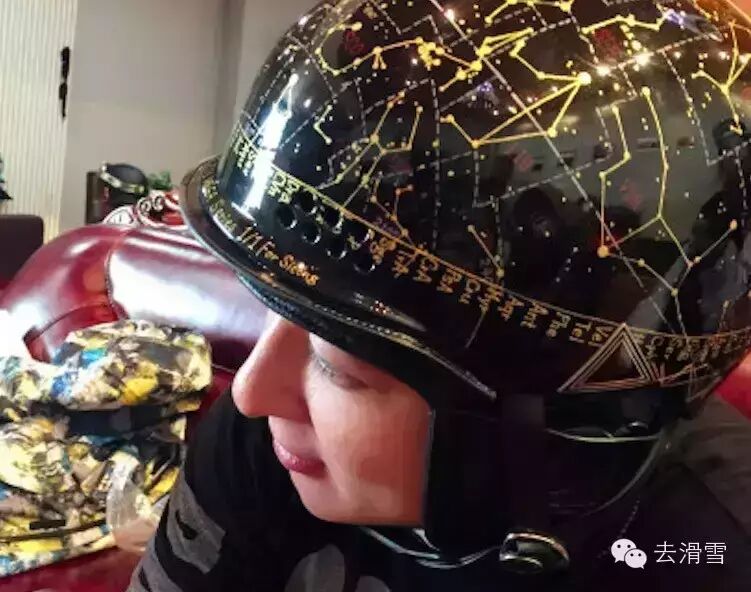 [Ski Gear] Don’t ask me what the first piece of ski gear you should buy is—hands down, it’s a helmet.
