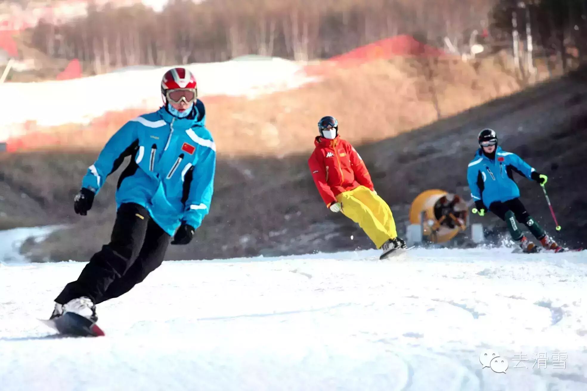 [Latest Snow Resort Updates] Some resorts are offering discounts, extended trial-skiing hours, and even shuttle services!