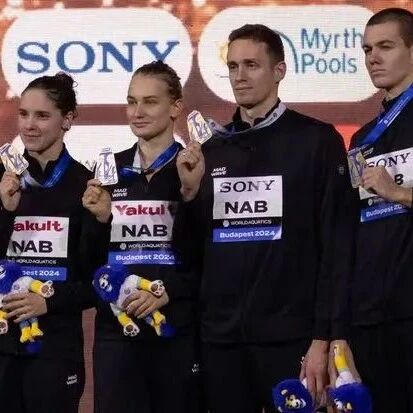 Over 100 Russian swimmers "cleared to compete"