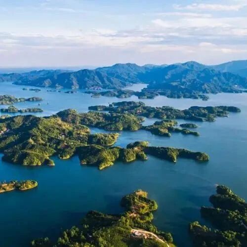 Notice on Forwarding the Competition Rules for the 2025 National Open Water Swimming Series (Huating Lake Station) on July 16