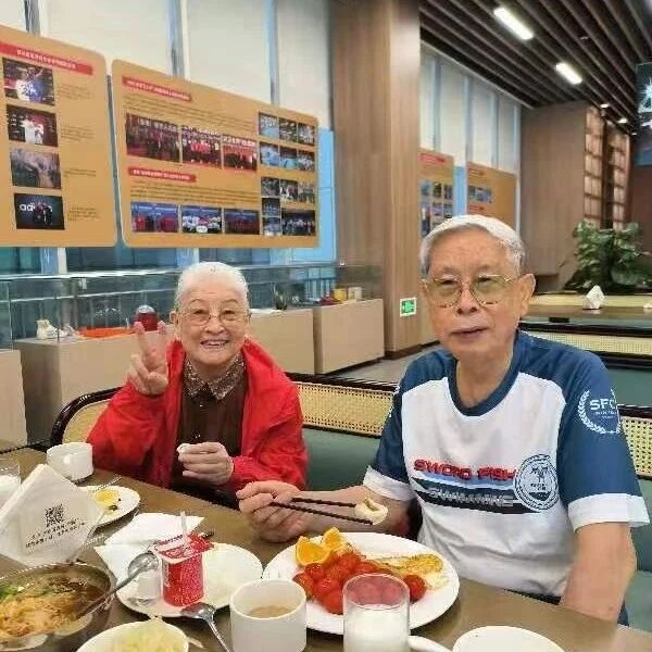The Fitness Secrets of Pool Couple Qi Lieyun and Dai Lihua