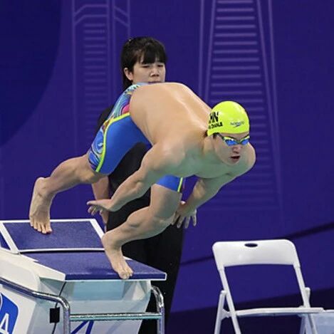 On Day 7 of the 2025 National Swimming Championships: Pan Zhanle wins his 8th gold medal; Li Bingjie completes a historic sweep of all middle- and long-distance freestyle events; and Xu JiaYu and Tang Qianting both break the meet records in their respective semifinals.