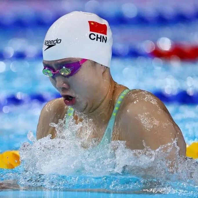 Swimming Day 3 at the Singapore World Championships: Tang Qianting wins bronze in the 100m breaststroke.
