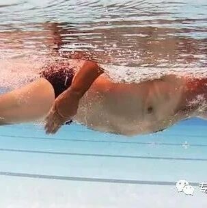 To swim freestyle comfortably with effortless breathing, start by mastering the arm movement first.
