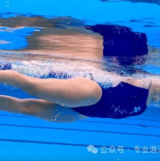 One hour of nonstop freestyle swimming—practice breathing like this for effortless and efficient results.